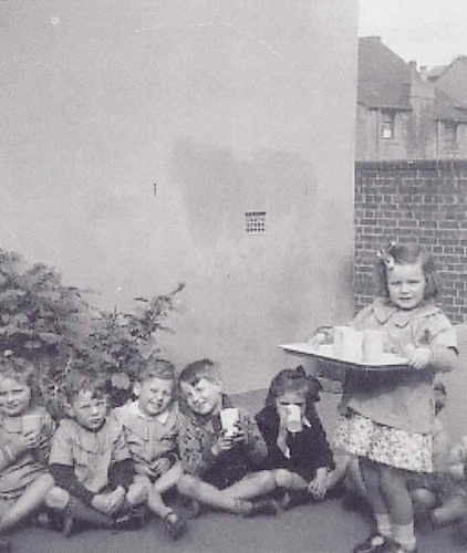Beginnings Of Sdn Surry Hills Morning Tea Time At The Surry Hills Day Nursery C 1934 Source Sdn Archive
